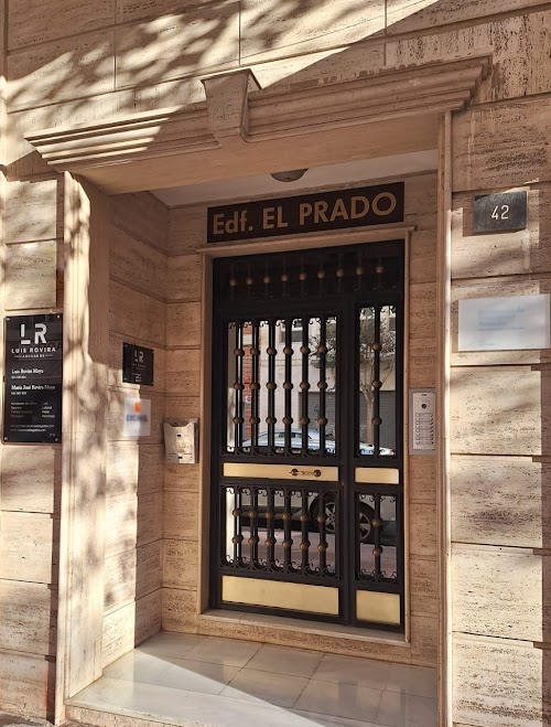 Luis Rovira Abogados